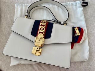 (Category: ) located in . Submitted by krish_shop (Listing ID 1101421838, Image 1). Description: .
