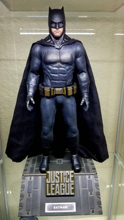 Hot toys justice league batman top