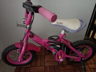 (Category: ) located in . Submitted by oohemily3 (Listing ID 1101396477, Image 1). Description: .