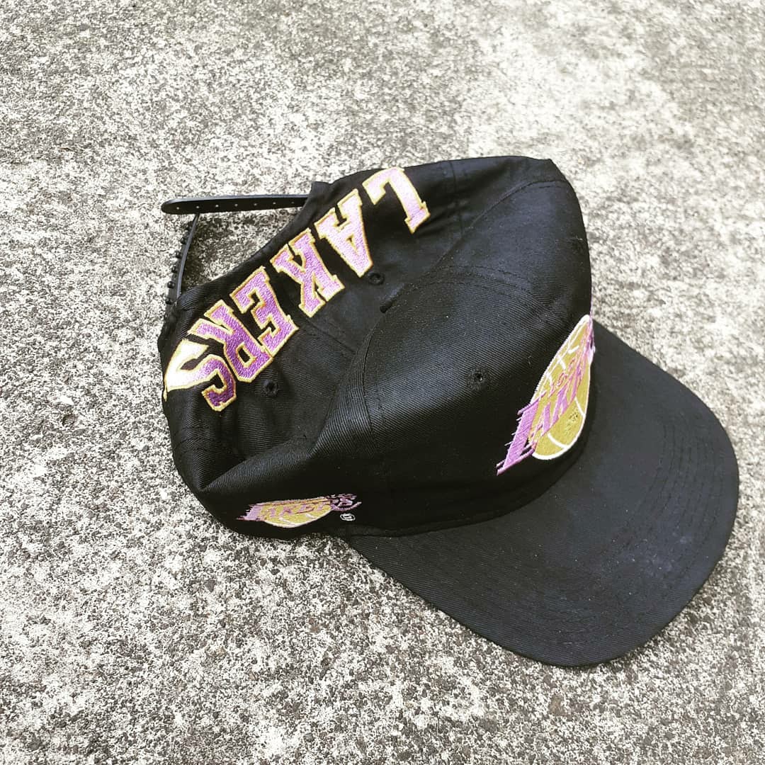 Lakers Blockheads 90s Hat Snapback, Men's Fashion, Watches