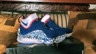 Lebron XVII FP Graffiti