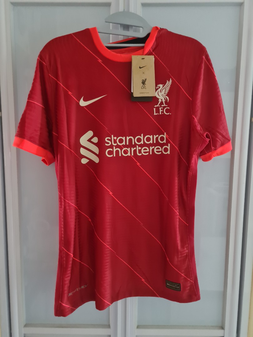Liverpool home kit 21/22 with UCL/Name printing, Men's Fashion, Tops ...