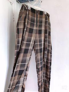 M Boutique Night Out Silky Dress Pants (Sz M-L)
