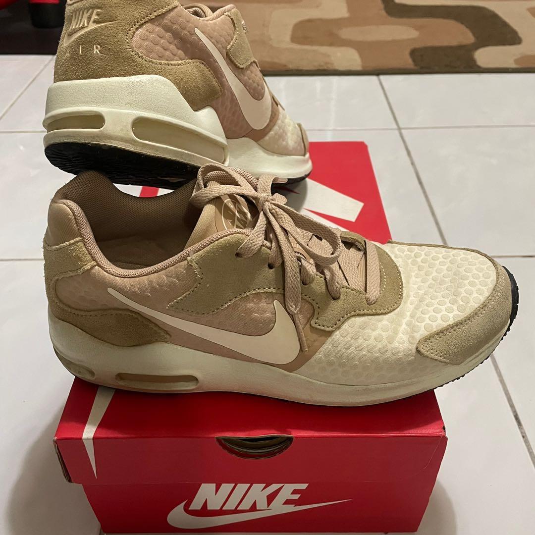 Nike air max guile womens hotsell