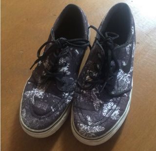 (Category: ) located in . Submitted by shopacct (Listing ID 1101241400, Image 1). Description: .