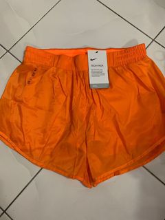 (Category: ) located in . Submitted by legit.branded (Listing ID 1101232631, Image 1). Description: .