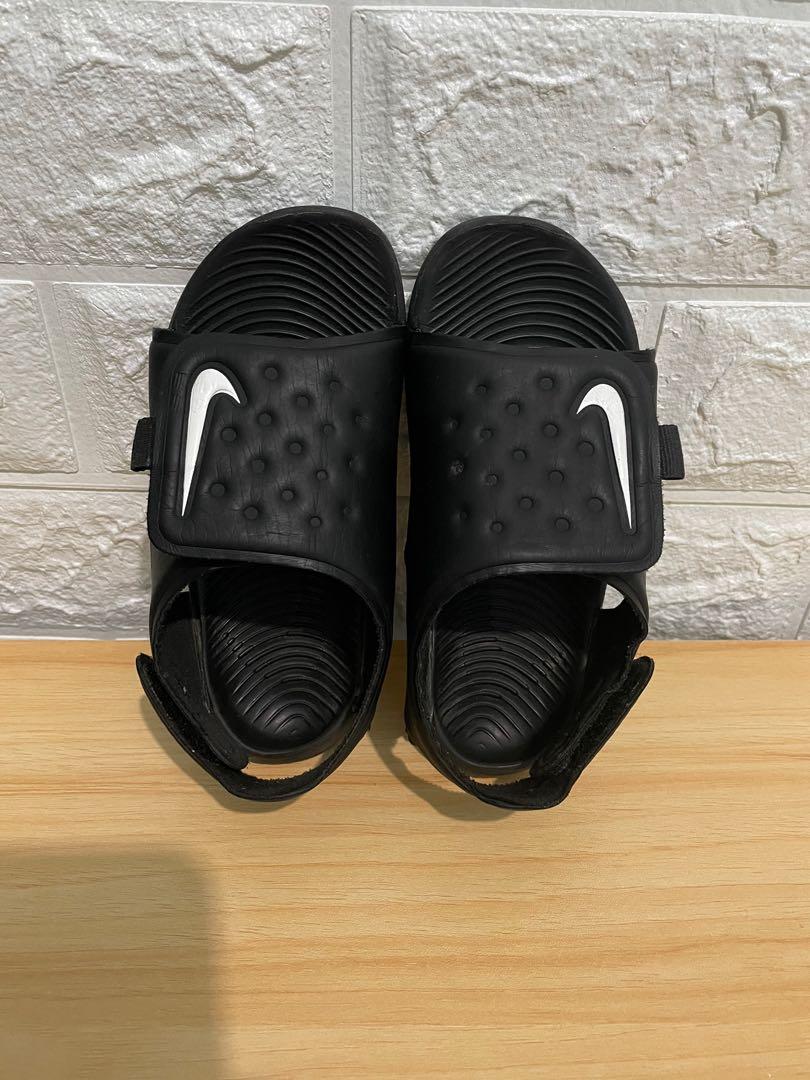 nike sandals 9c
