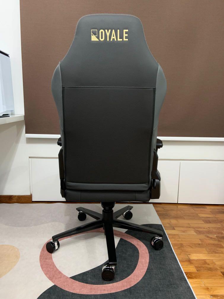 Royale store ergonomics chair