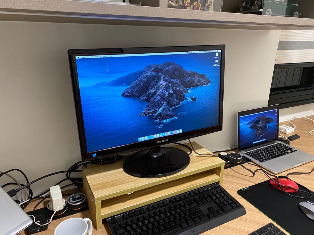 Samsung Monitor 23.8 inch, Computers & Tech, Desktops on Carousell