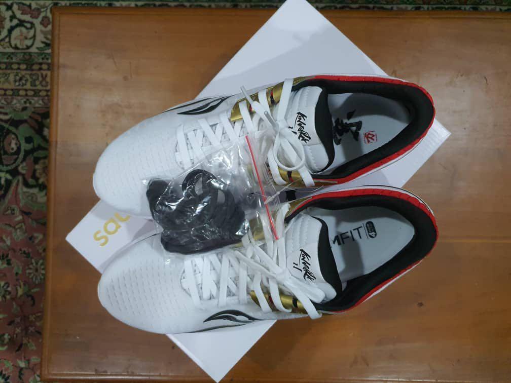 Kinvara 11 outlet 000