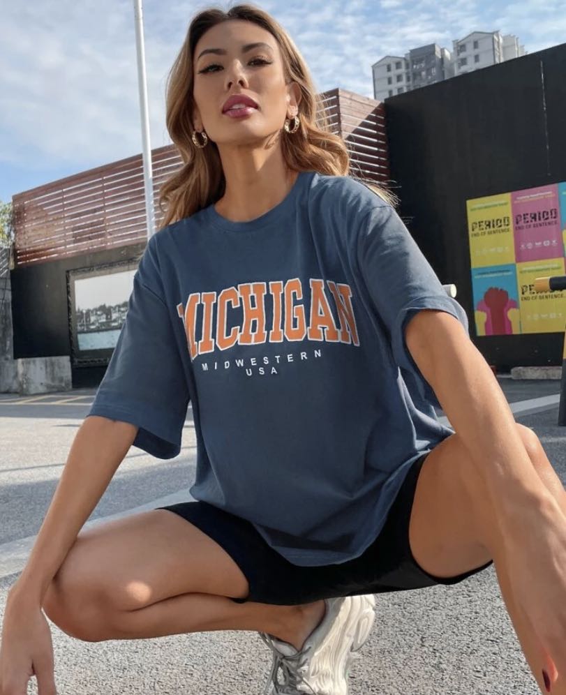 shein oversized michigan tee in dusty 