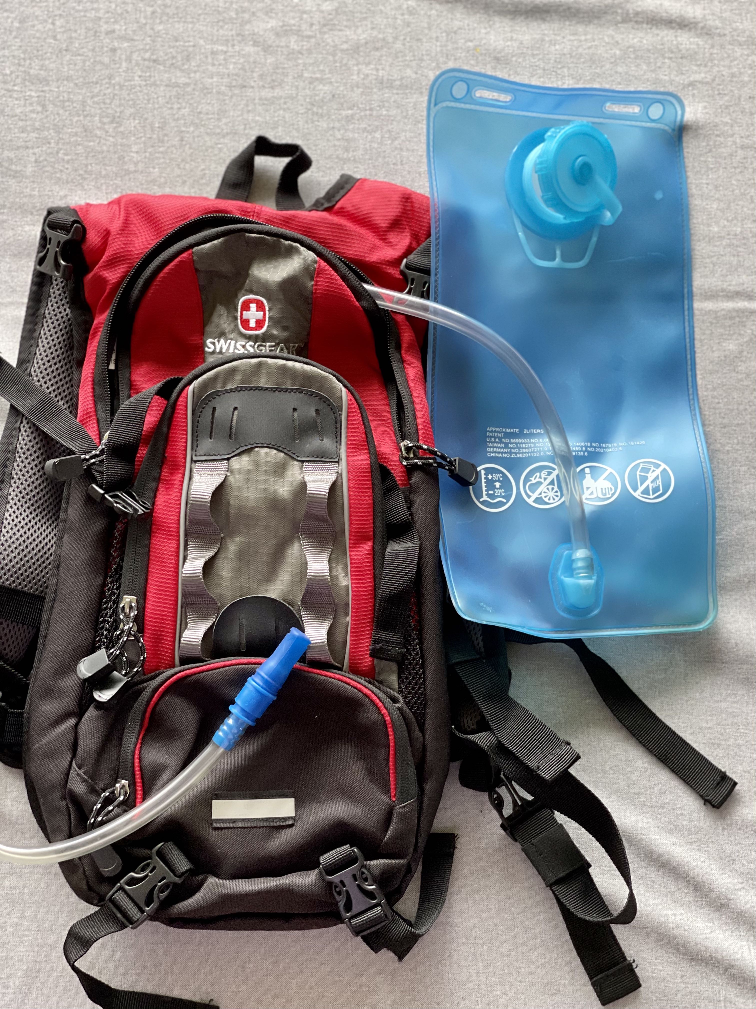 Swiss gear 2025 hydration pack