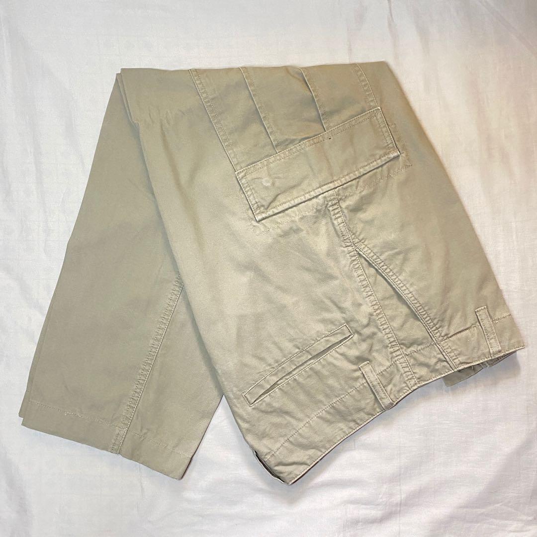 UNIQLO Khaki Cargo Pants Men, Men's Fashion, Bottoms, Jeans on Carousell