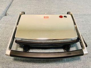 [Repriced] 3D Stainless Steel Electric Grill and Sandwich Maker