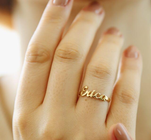 Gold ring with discount name on it