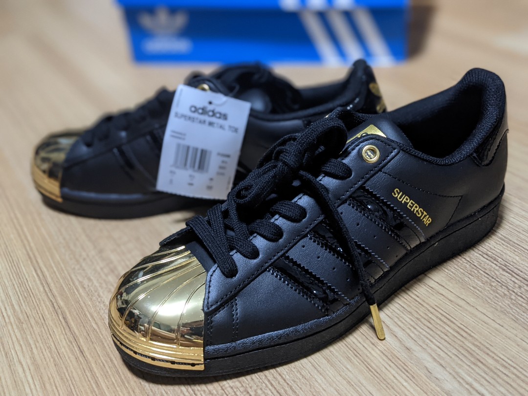 Adidas Superstar Metal toe black/gold, US 8/UK 6.5/EU 40, Men's Footwear, Sneakers on Carousell