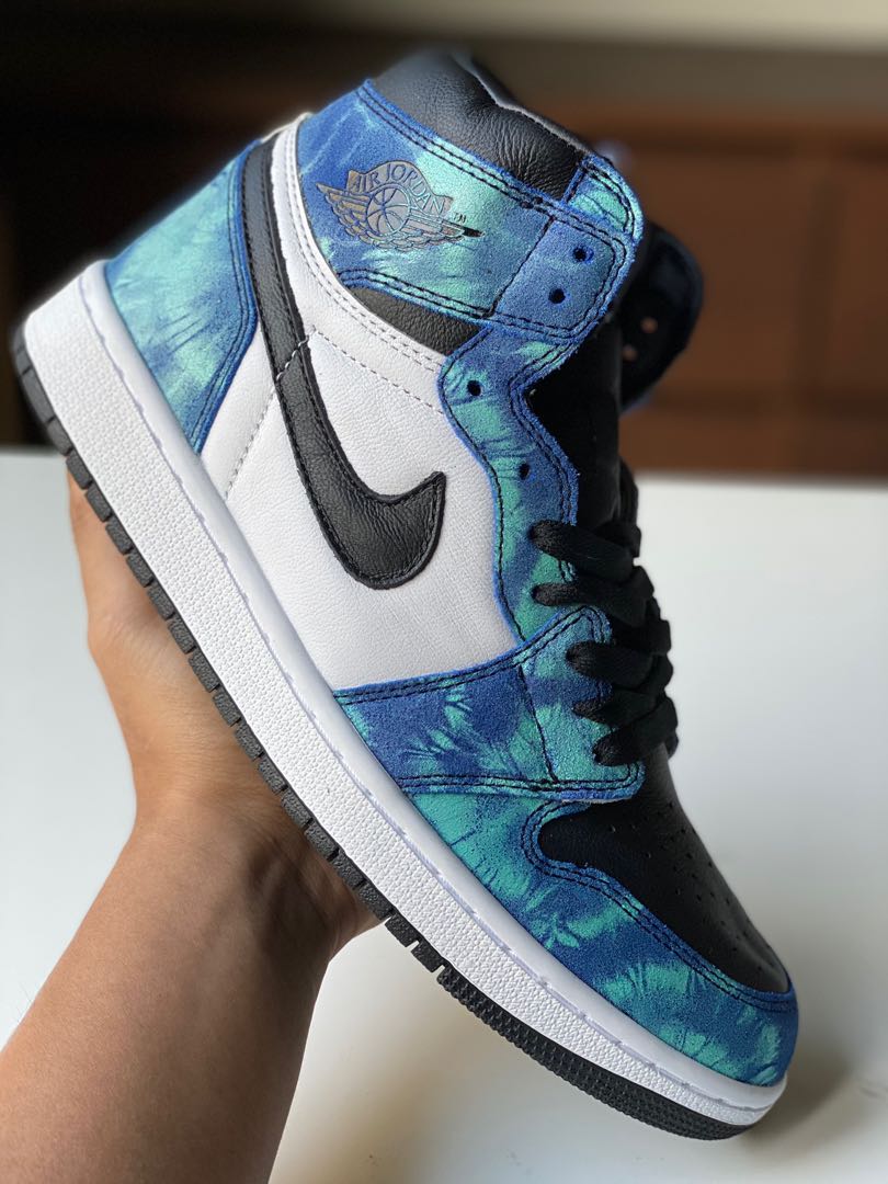 jordan 1 black hornet