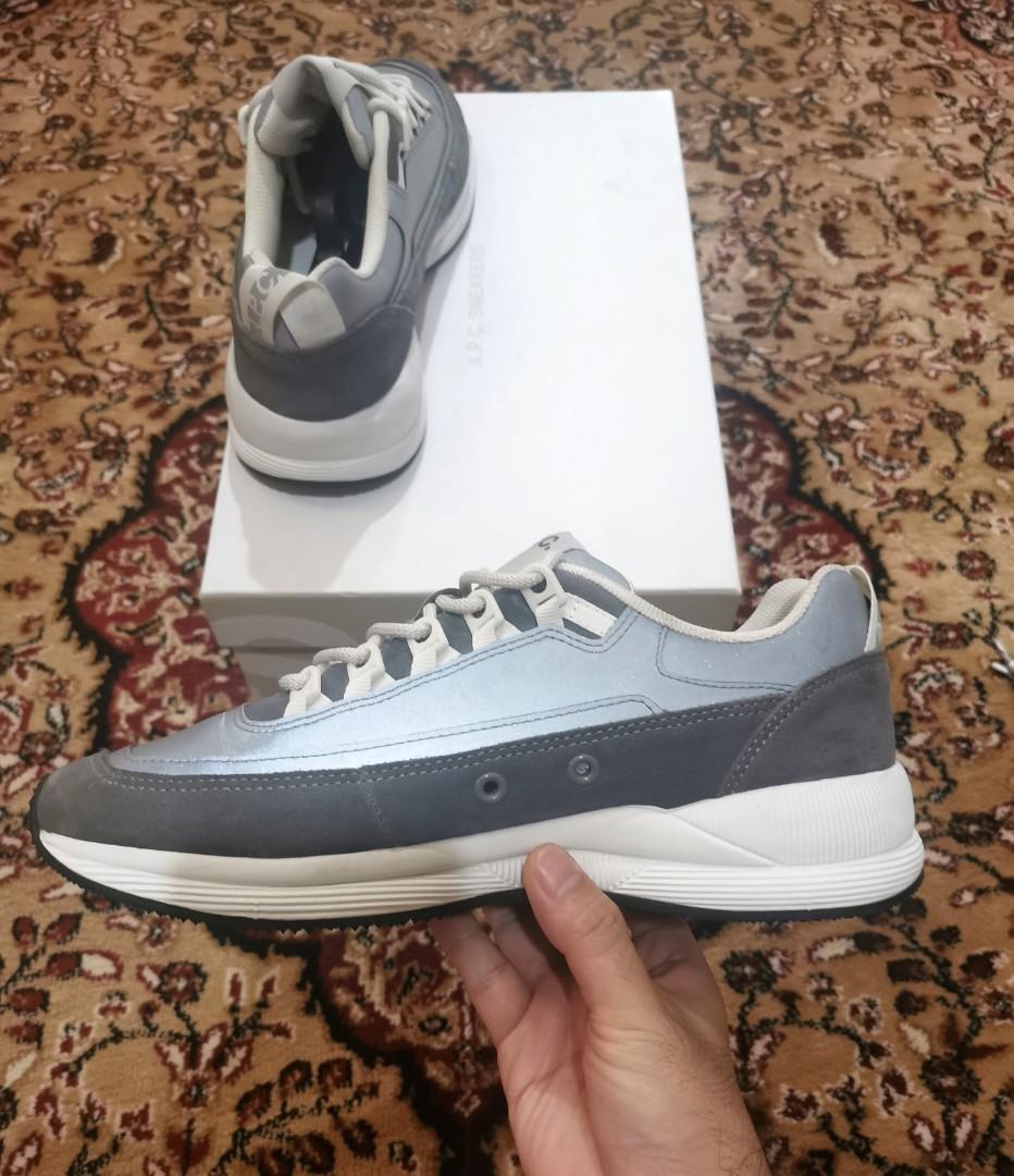 A.P.C Paris APC Techno Homme Trainers Men s Fashion Footwear Sneakers on Carousell