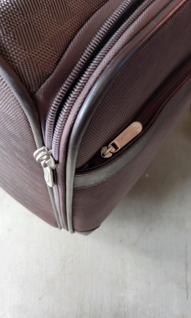 authentic mcgregor luggage hand carry, Luxury, Bags & Wallets on Carousell