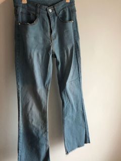 （分類：）位於 。 由 koreastyleclothese 提交（商品編號 1101574153，圖片 1）。簡介： 。