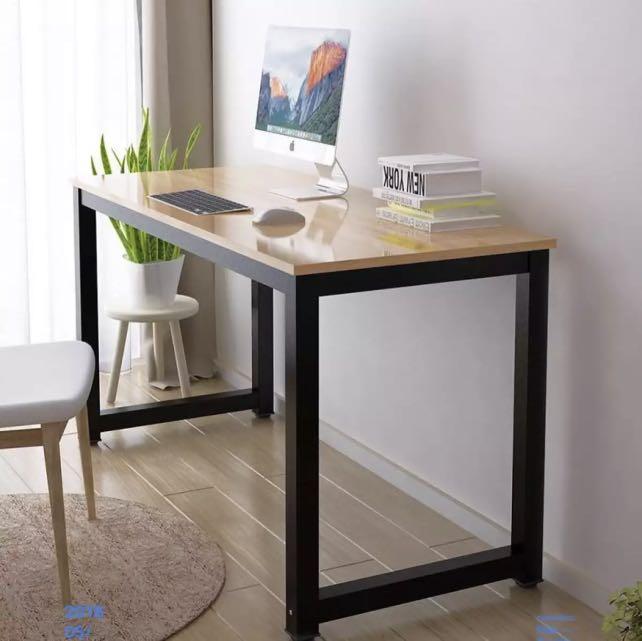 Professional 2024 computer table