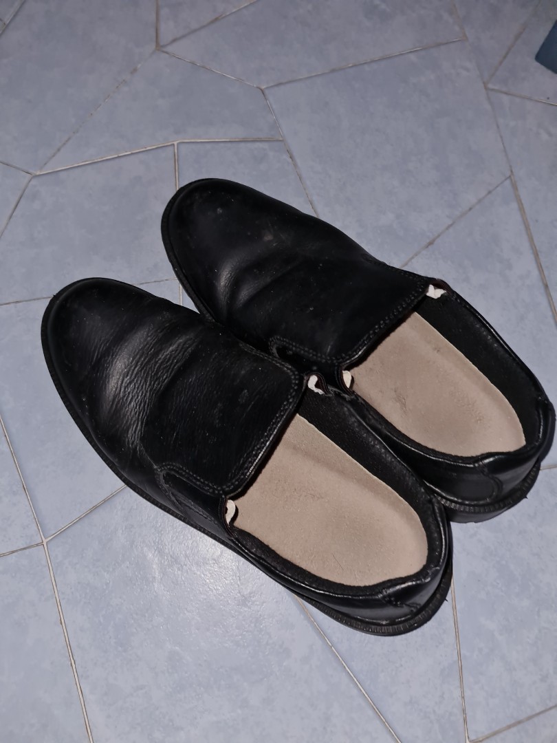 Anti Slip Boots, Men's Fashion, Footwear, Boots on Carousell