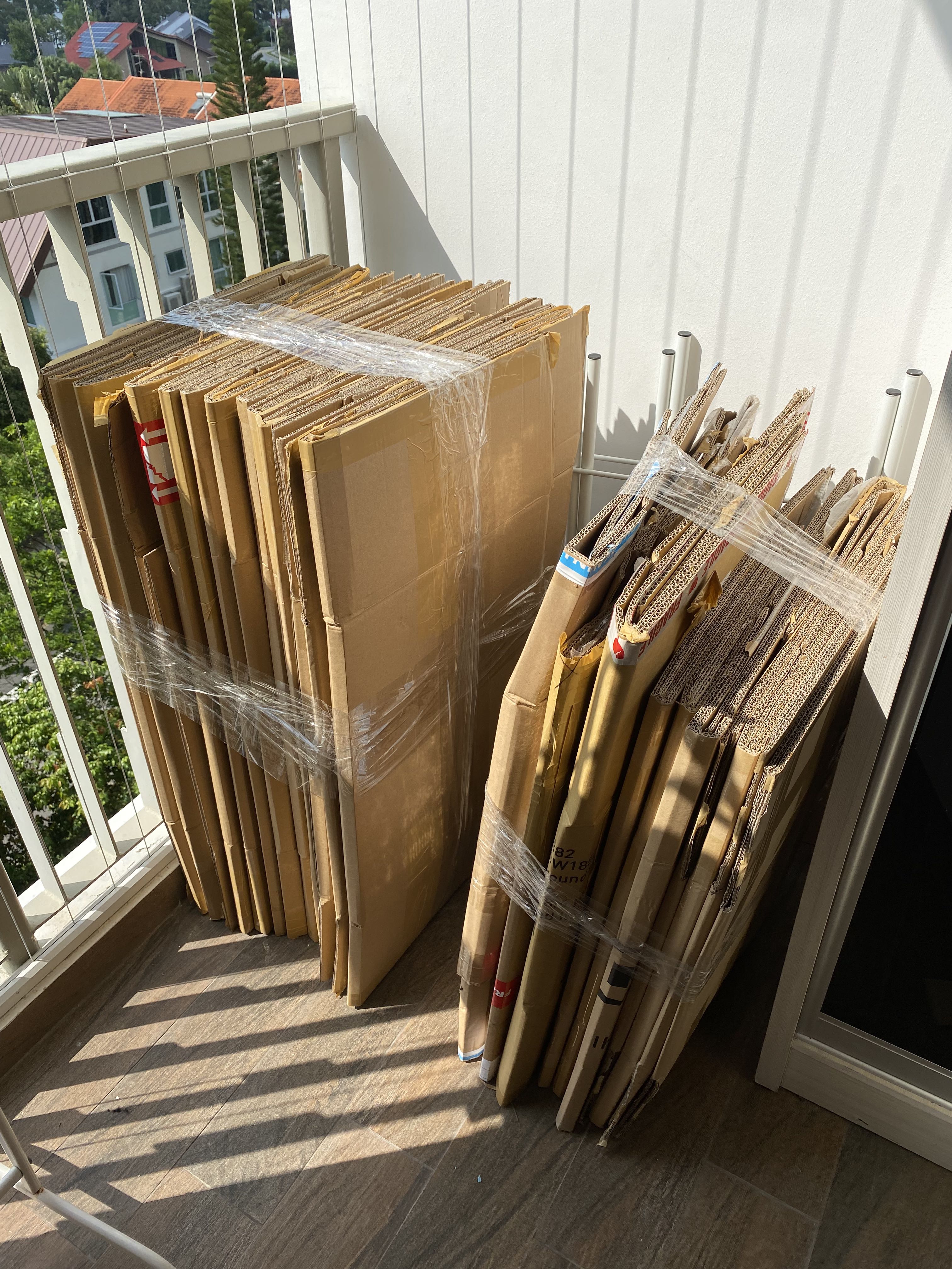 Carton boxes (moving out box), Everything Else on Carousell