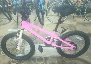 (Category: ) located in . Submitted by ksaileen (Listing ID 1101440477, Image 1). Description: .