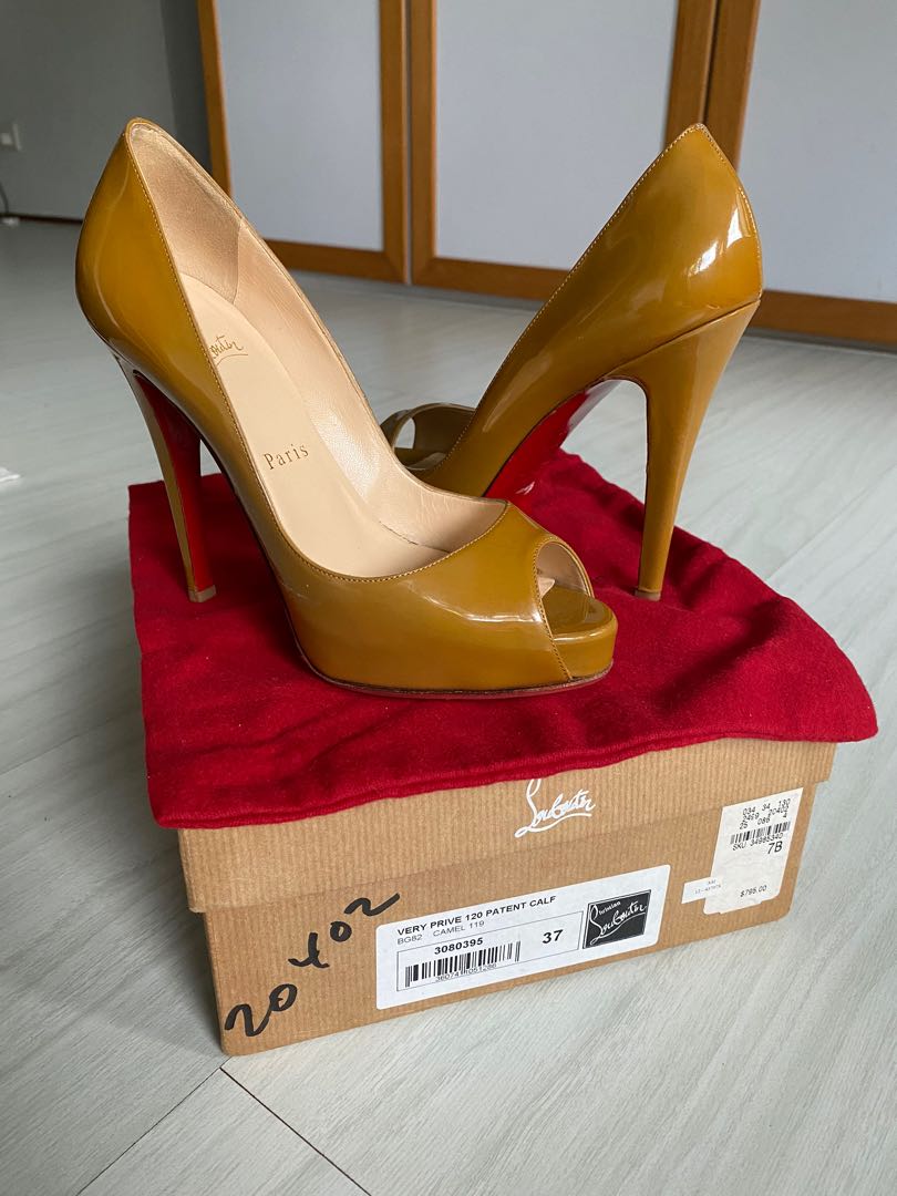 Christian Louboutin Very Privé 120, Sneakers & Footwear Carousell