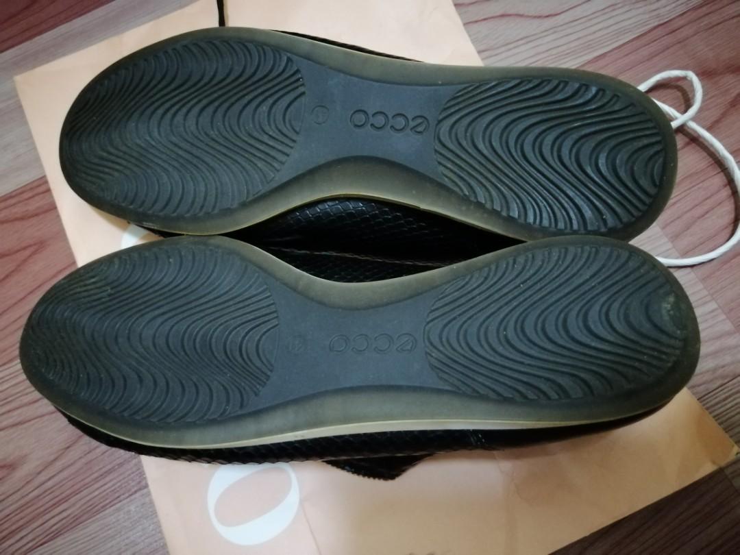 Ecco leather shoes, Men's Fashion, Footwear, Sneakers on Carousell