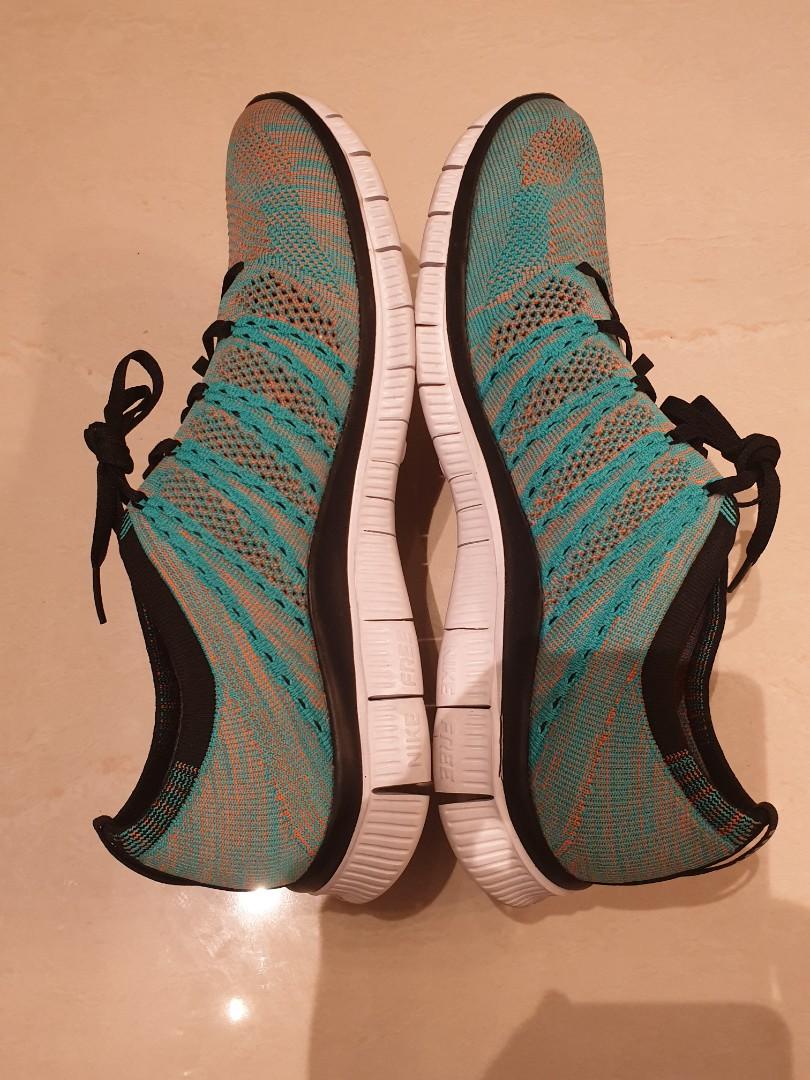 FS: Nike Free Flyknit NSW Jade 9.5 size (Category: Sneakers) located in Mandaluyong City. Submitted by gilbpat3 (Listing ID 1101464521, Image 2). Description: Purchased in Osaka, Japan Used less than 2-3x (indoor and mainly for malling) Can pass as fresh; well taken cared and properly stored with box No reply to offer means not interested. RFS: decluttering house.