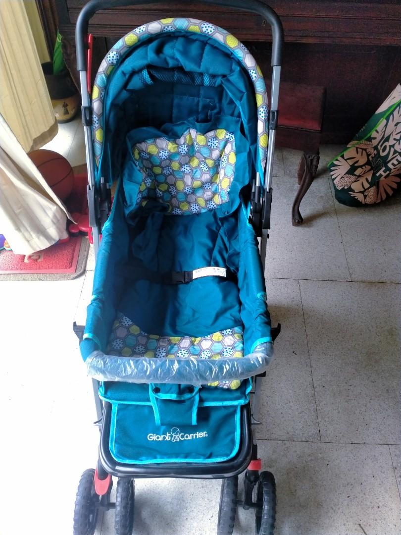 Giant Carrier Stroller Babies Kids Going Out Strollers on