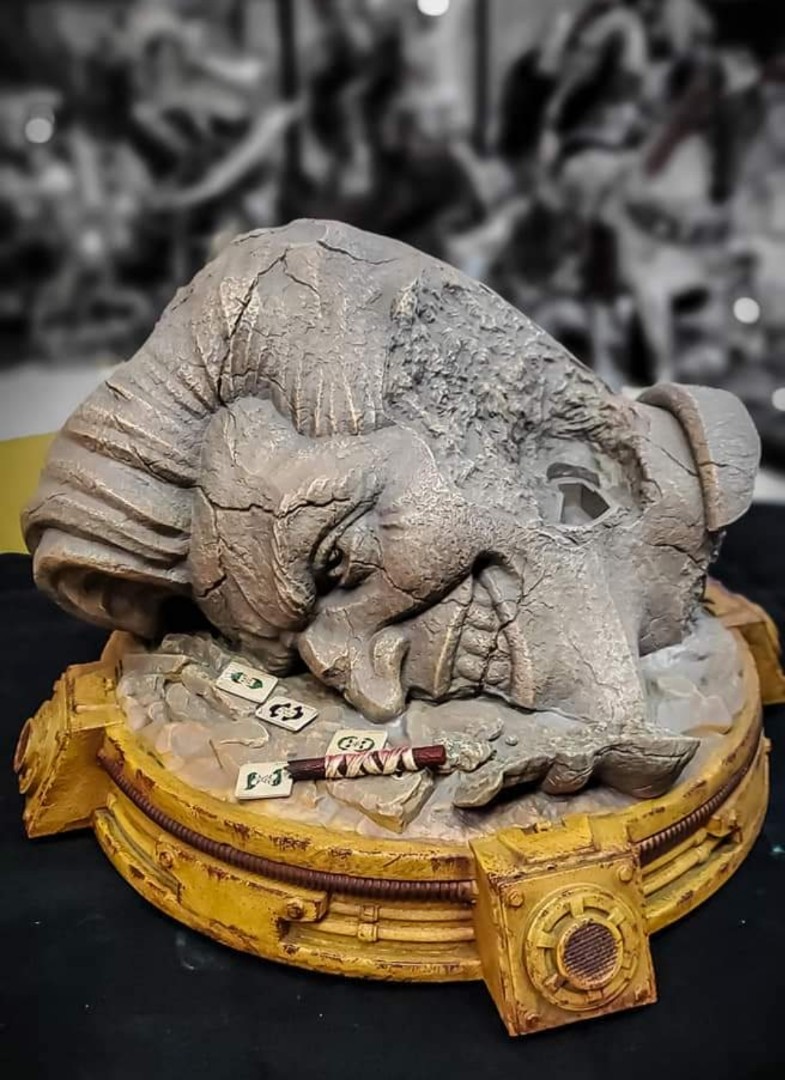 Grumpy bears custom 1/4 batman (sideshow hot toys xm iron prime 1 queen ...