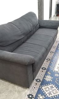 (Category: ) located in . Submitted by rosi_a. (Listing ID 1101534740, Image 1). Description: .