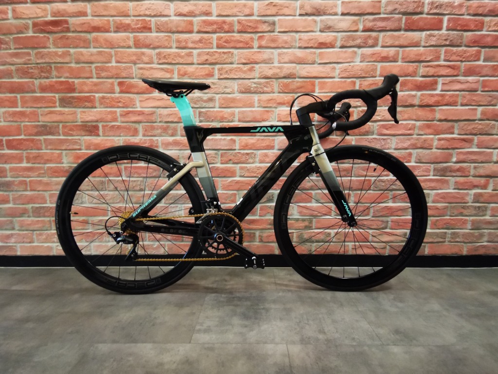 Clearance SALE!!! Only 1 set size 46. Java Suprema Road Bike