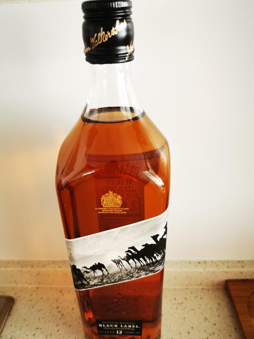 Johnnie Walker Black Label Aged 12 Years, Food & Drinks ...