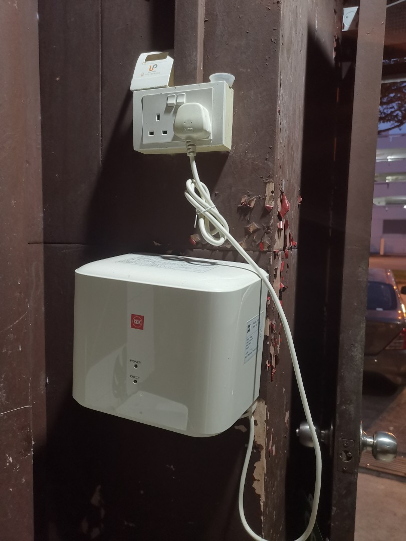 KDK hand dryer, TV & Home Appliances, Air Purifiers & Dehumidifiers on