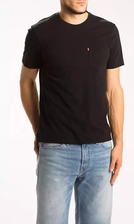 Levi's Classic Pocket tee shirt, Men's Fashion, Tops & Sets, Tshirts & Polo  Shirts on Carousell