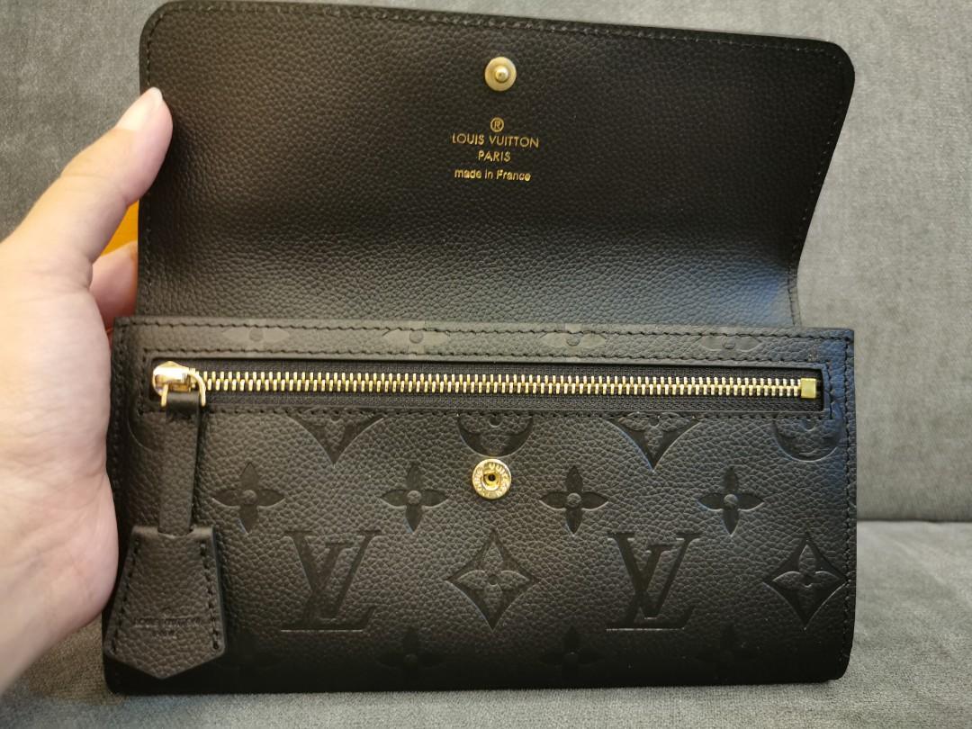 Louis Vuitton Outside Veal Lining Textile Cowhide Leather Trim