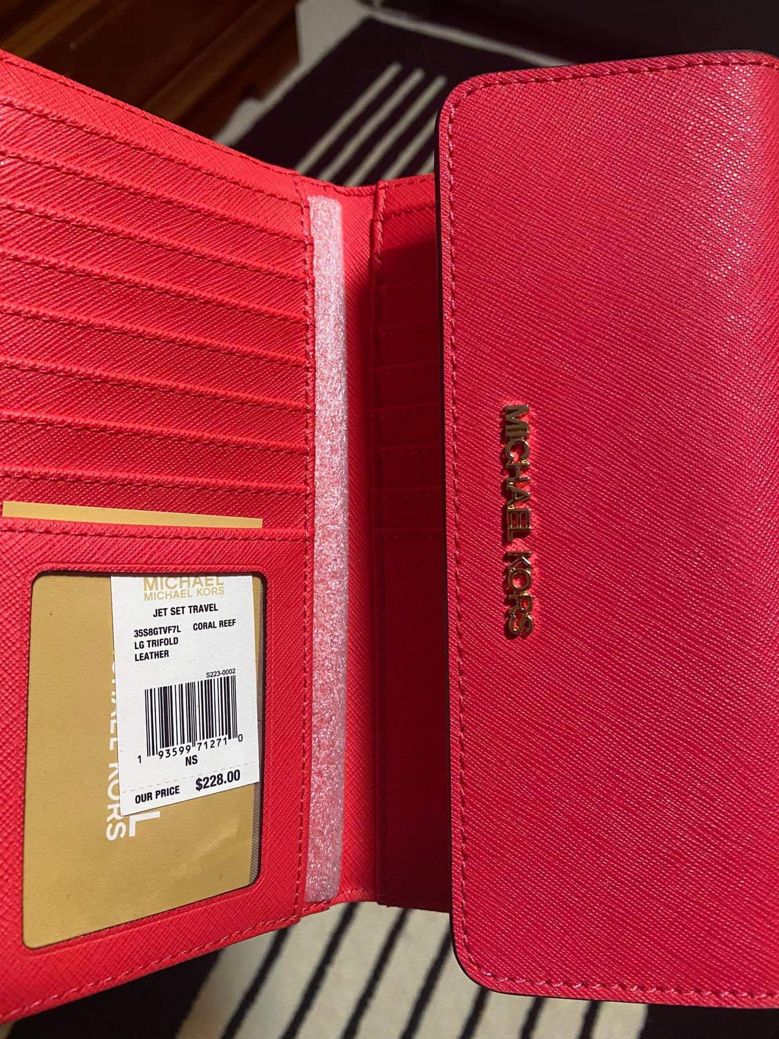 Michael kors coral clearance reef wallet