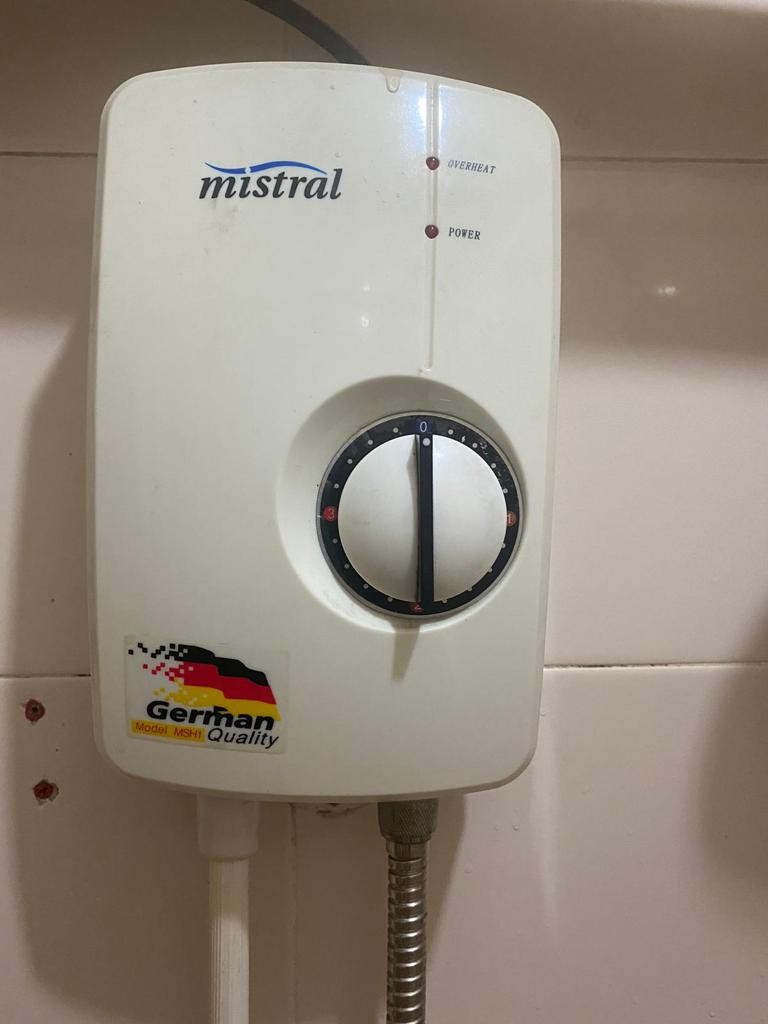 Mistral and trimark Bathroom instant water heaters, TV & Home