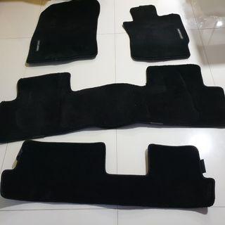 Mitsubish Outlander 7 seater 3 row