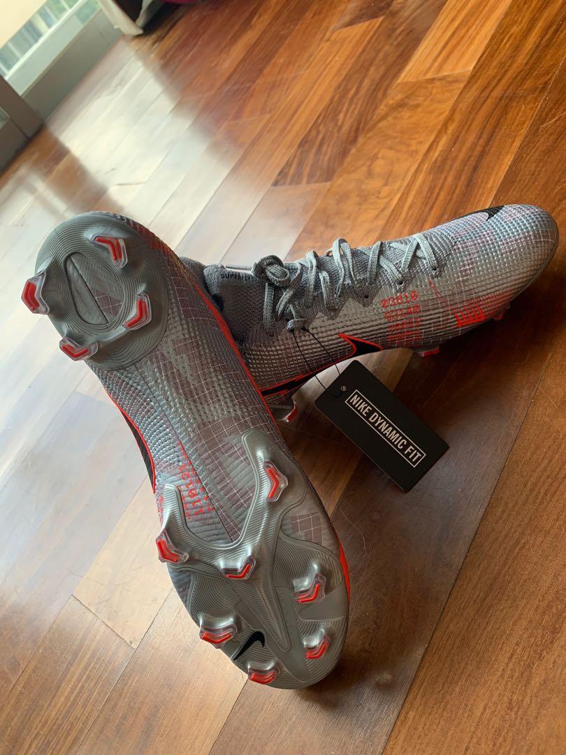 Mercurial hotsell superfly 216