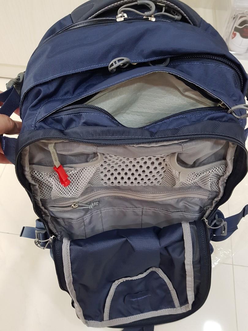 Osprey nebula top cardinal blue