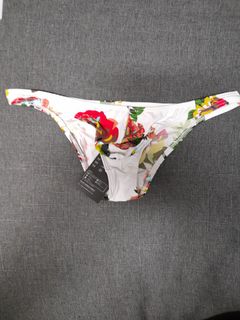 (Category: ) located in . Submitted by menwears (Listing ID 1101595220, Image 1). Description: .