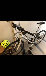 (Category: ) located in . Submitted by fabien186 (Listing ID 1101538508, Image 1). Description: .