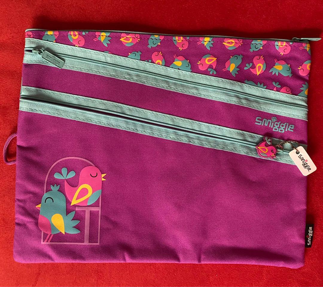 Smiggle laptop 2025 case
