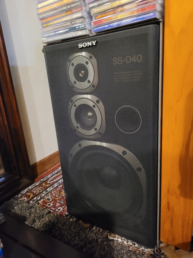 Sony SS D40 made in Japan bookshelf speakers Audio Soundbars