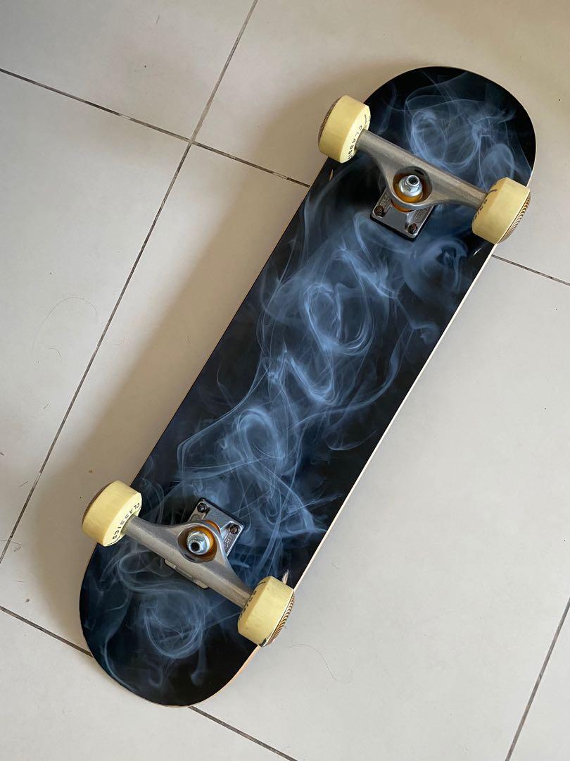 Supreme Smoke Skateboard Set