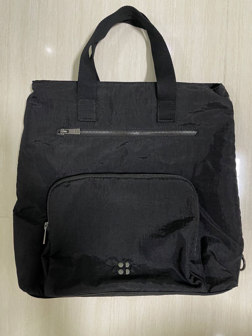 Sweaty betty mini 2025 switch up bag